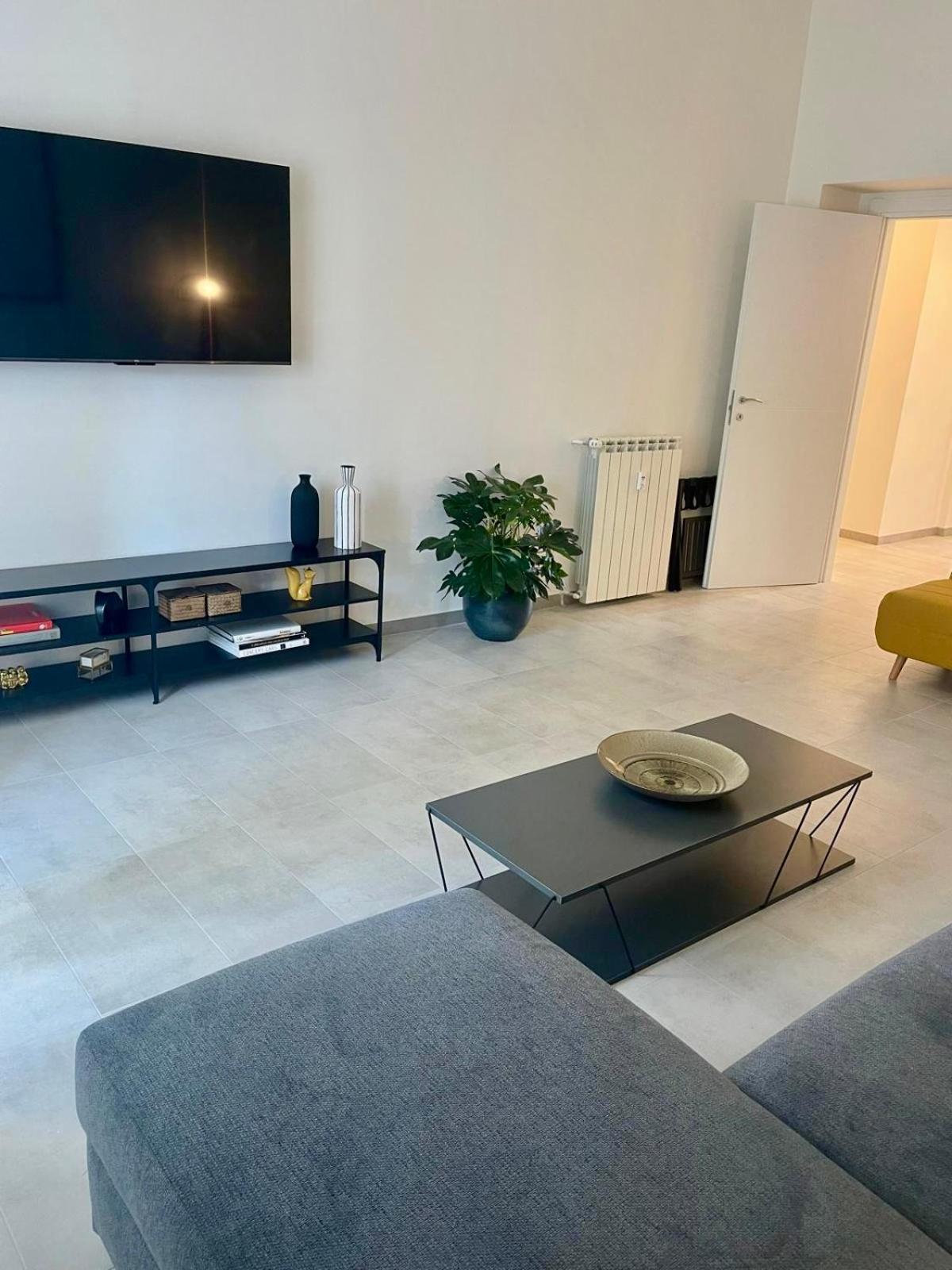 Palmira House